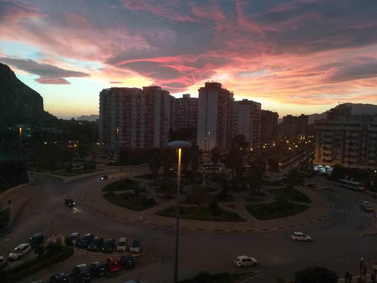 Favorita Suites Палермо Екстериор снимка